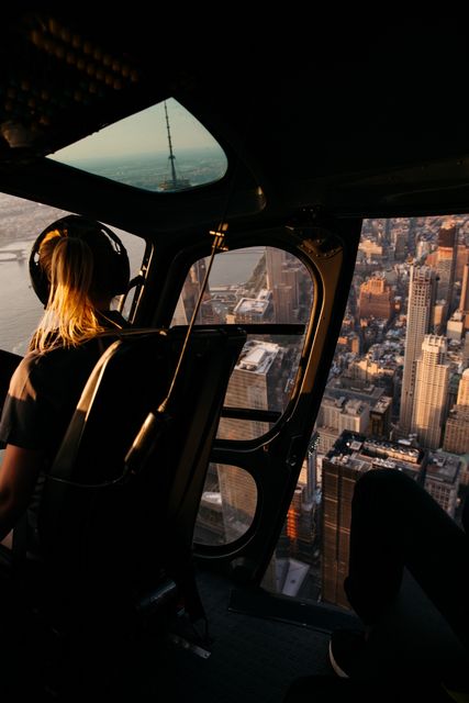 Luna De Jong, Canon 5D on archival paper, Manhattan by Helicopter, 2015