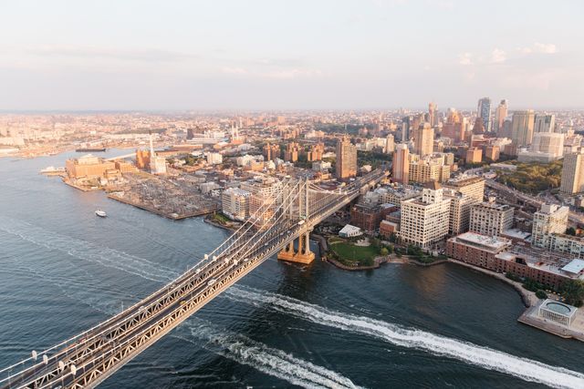 Luna De Jong, Canon 5D on archival paper, Williamsburg Bridge, 2015